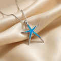 Modrý stříbrný náhrdelník Starfish s opálem